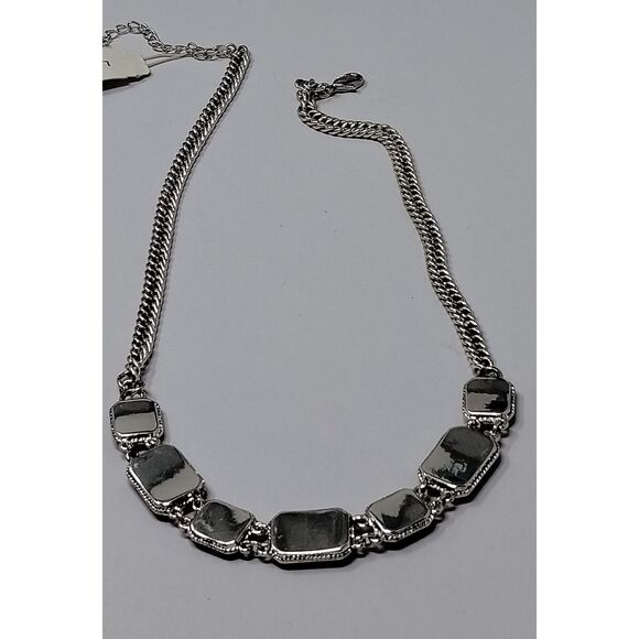 Liz Claiborne Necklace 18" Silver Tone Faux Ruby Stones Christmas Gift Jewelry - Picture 8 of 12
